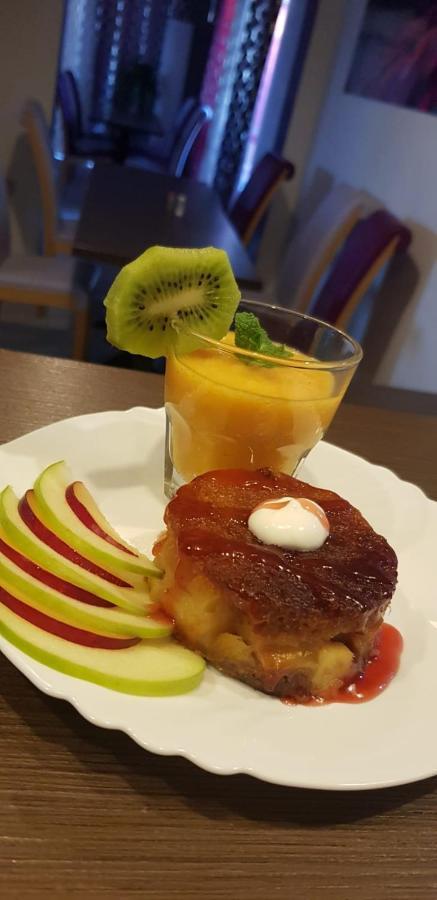 Comfort Hotel Orleans Olivet Olivet  Dış mekan fotoğraf
