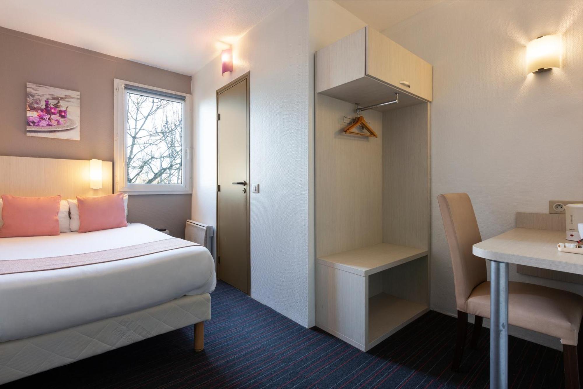 Comfort Hotel Orleans Olivet Olivet  Dış mekan fotoğraf
